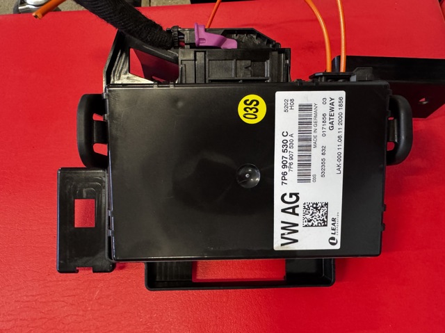 7P6907530C VAG Модуль "Диагностический интерфейс" купить в Одесса
