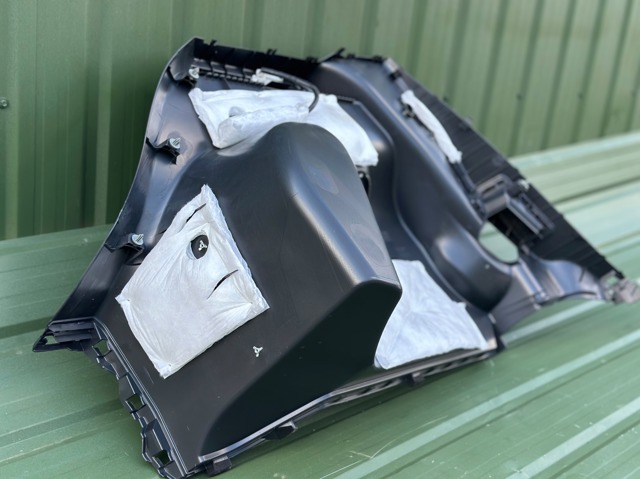 849505SH0B NISSAN Облицовка багажного отсека правая купить в Ужгород