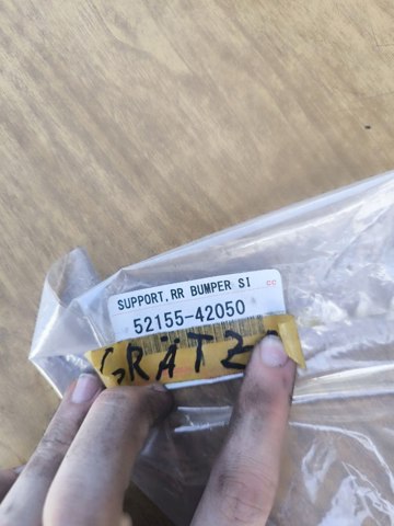 TOYOTA 5215542050 Кронштейн бампера заднего правый в наличии Сумы