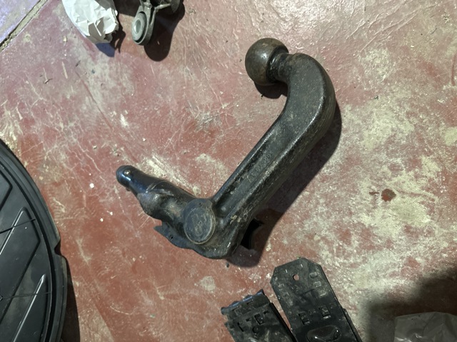 Прицепное устройство 7L0803882 VAG