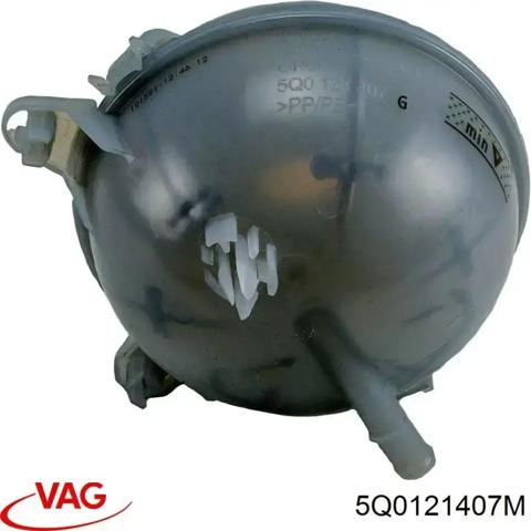 Бачок системы охлаждения двигателя расширительный 5Q0121407M VAG