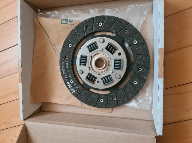 Диск сцепления ведомый MR276659 MITSUBISHI