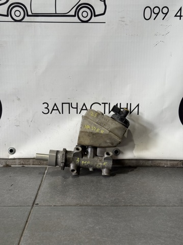 Бачок главного тормозного цилиндра (тормозной жидкости) Рено Клио SYMBOL