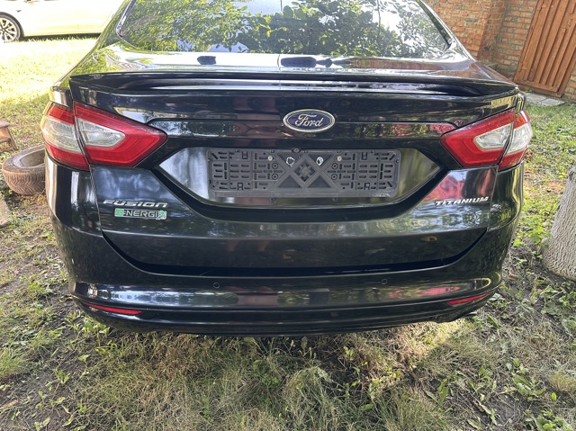 Крышка багажника HS7Z5440110B FORD