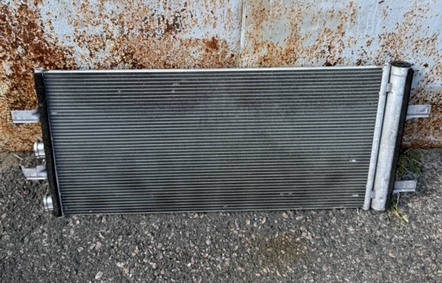 Радиатор охлаждения кондиционера 64509271204 BMW