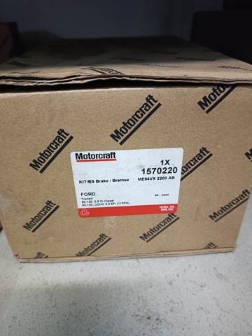 FORD 1570220 Колодки тормозные задние барабанные в наличии Одесса