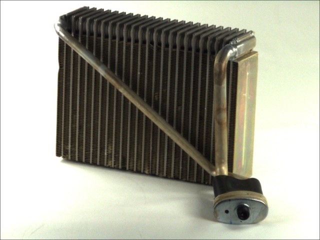 THERMOTEC KTT150000 Испаритель кондиционера в наличии Украина