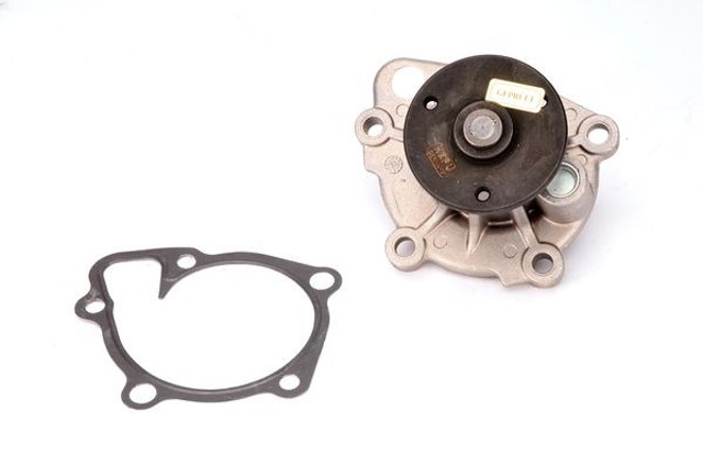 P901 Помпа водяная (насос) охлаждения купить Каменское