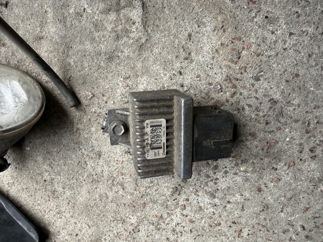 Реле свечей накаливания 110678071R RENAULT