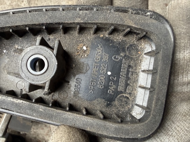 RENAULT 8200522397 Ручка двери задней (распашной) левая внутренняя в наличии Тернополь