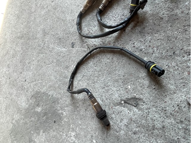 Лямбда зонд до катализатора, правый A0015405117 MERCEDES