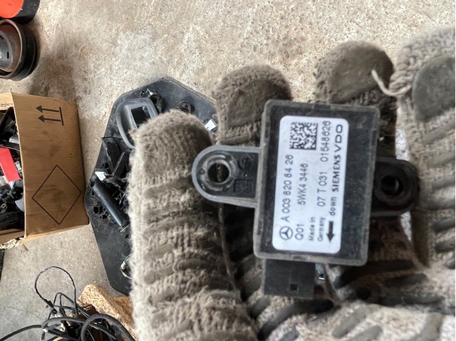 Датчик Айрбег передний A0038208426 MERCEDES