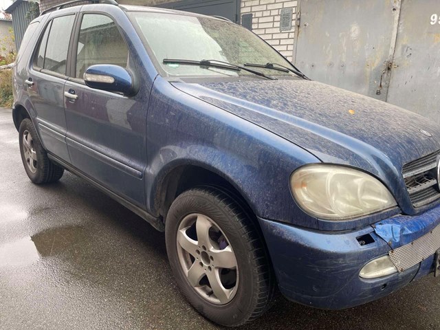 Правое крыло A1638802006 MERCEDES