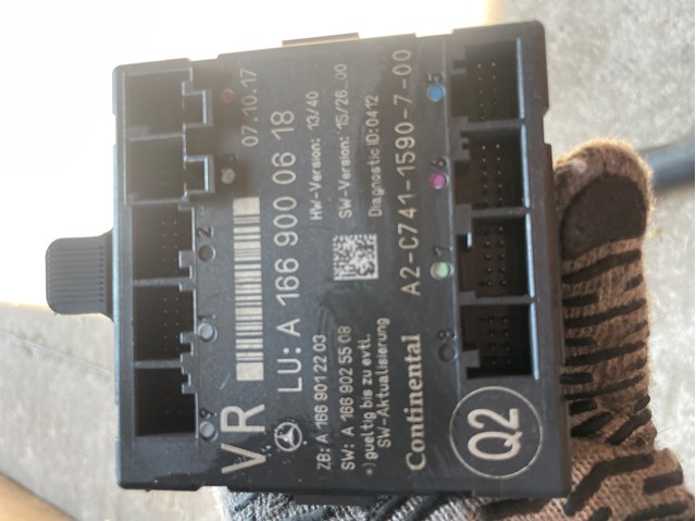 Блок комфорта передней двери A1669000618 MERCEDES