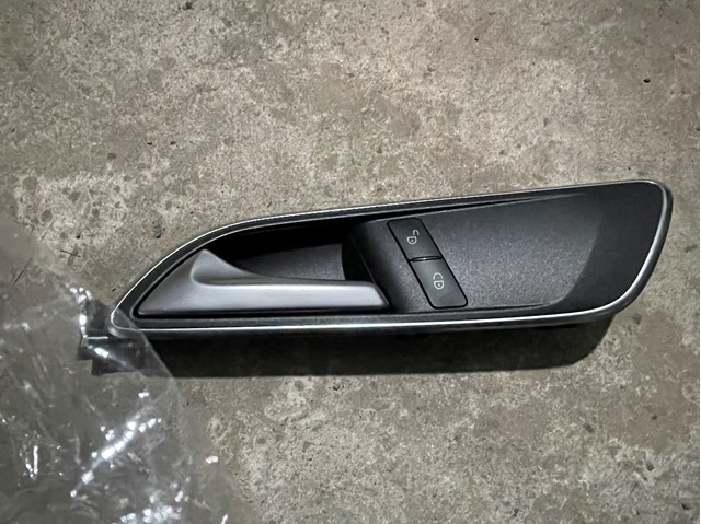 Приборы управления блокировкой замков A2049058402 MERCEDES