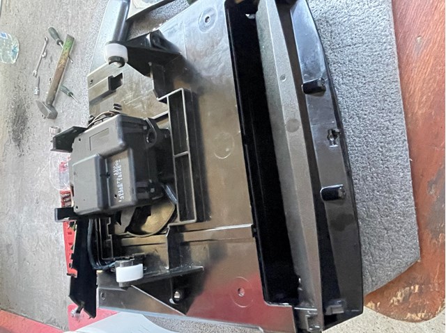 Кнопка аварийки A2116800552 MERCEDES