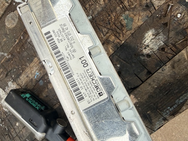 Усилитель звука аудиосистемы A2118706689 MERCEDES