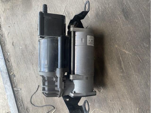 Компрессор пневмоподвески A2133200104 MERCEDES