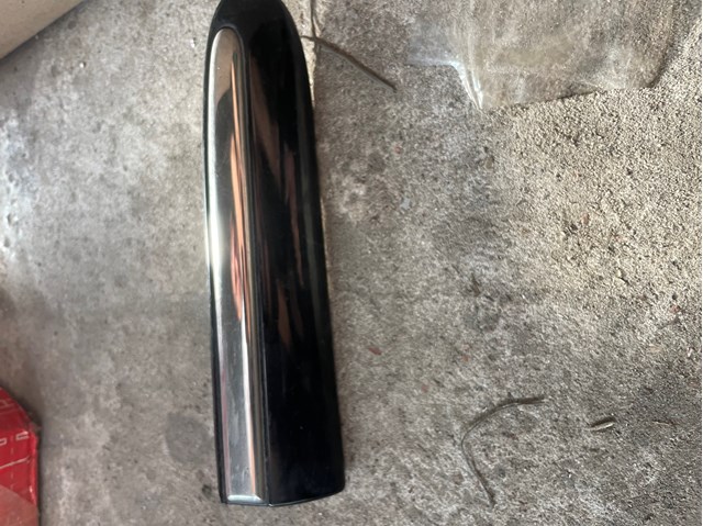 Молдинг крыла переднего правого A2206900262 MERCEDES