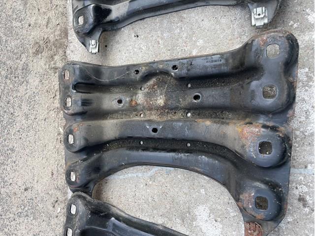 Крепление кпп A2212421701 MERCEDES
