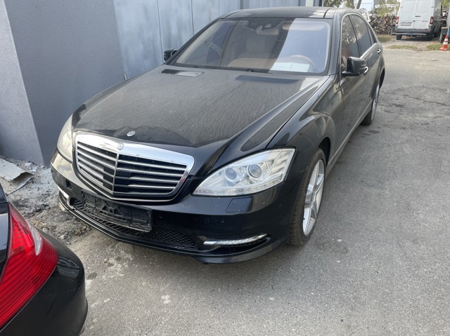 Решетка капота A22188002059197 MERCEDES