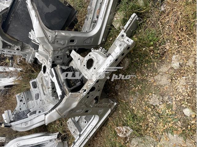Лонжерон передний правый A2466202000 MERCEDES