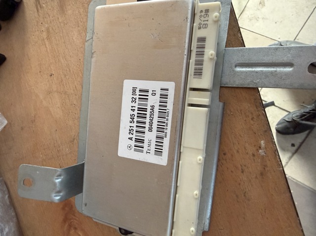 Блок управления пневмоподвеской A2515454132 MERCEDES