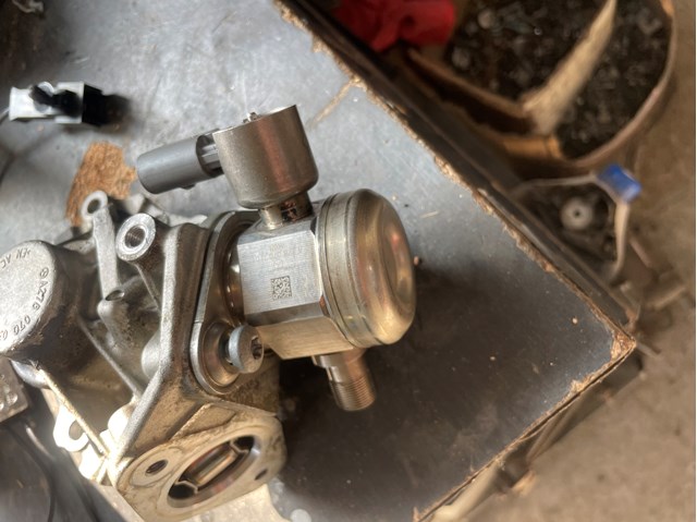 Насос топливный высокого давления A2780701101 MERCEDES
