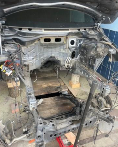 Цапфа поворотная левая A4473300620 MERCEDES