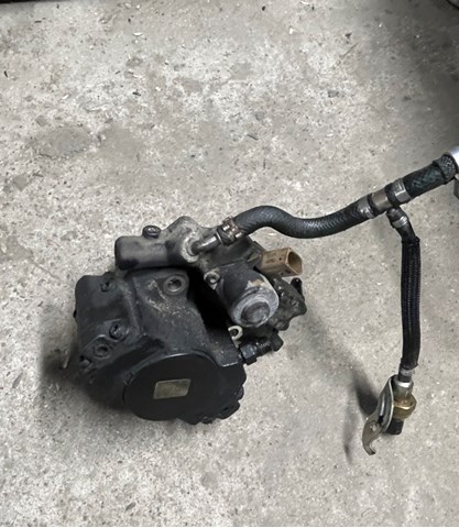 Насос топливный высокого давления A6510702801 MERCEDES