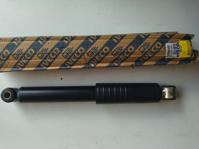 Стойка передняя 504088409 IVECO