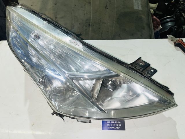 Фара комбинированная, передняя 26010JN90A NISSAN