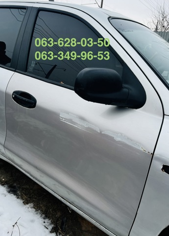8242126000 HYUNDAI Стекло двери передней правой купить в Винница
