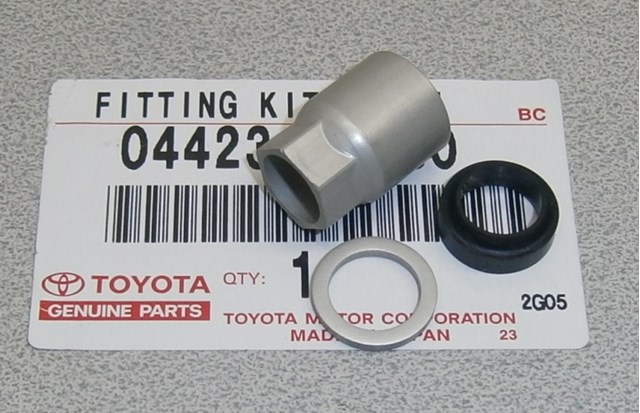 TOYOTA 0442333060 Крепление датчика давления воздуха в шинах в наличии Николаев