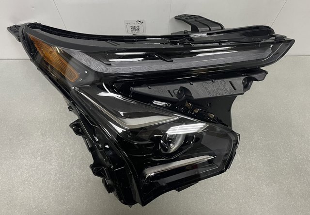 42788680 GM Фара правая купить в Ужгород
