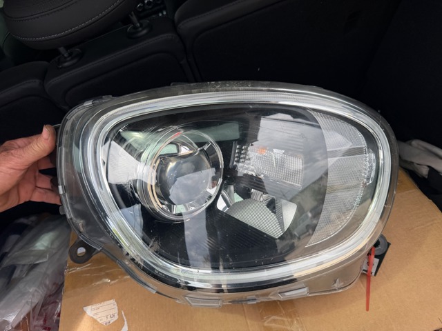 Фара комбинированная, передняя 63117441318 BMW