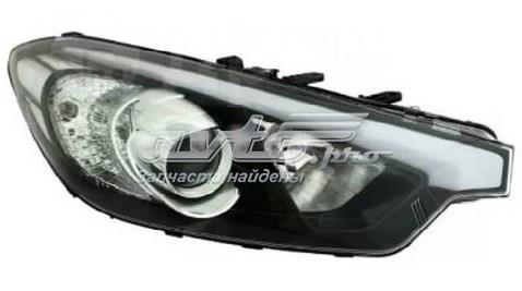 Правая блок фара 92102A7030 HYUNDAI
