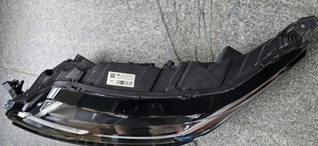 LAND ROVER LR128910 в наличии Винница