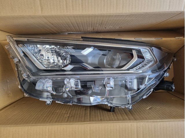 Фара 8118542A33 TOYOTA