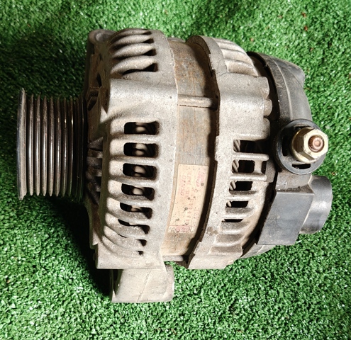 Генератор 1042103711 LAND ROVER