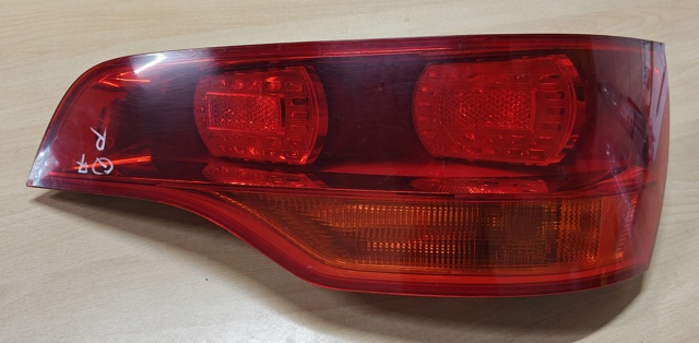 Фонарь задний правый 4L0945094 VAG