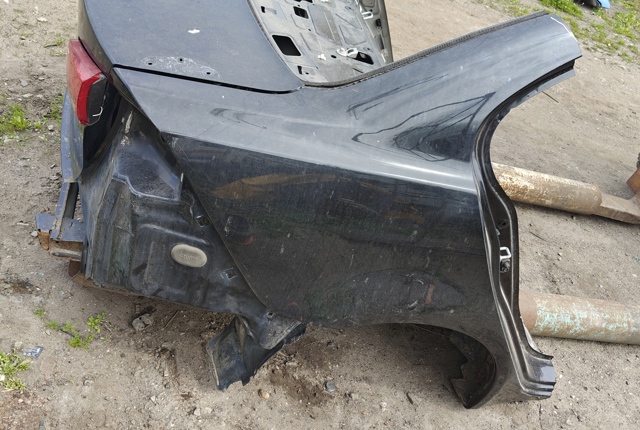 Крыло заднее правое 5301C346 MITSUBISHI
