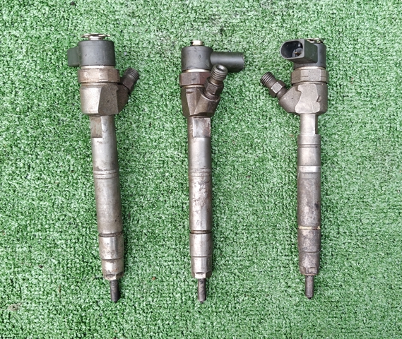 Форсунка впрыска топлива Mercedes Sprinter 1 2-t