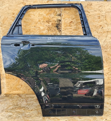 Задняя правая дверь LR044228 LAND ROVER