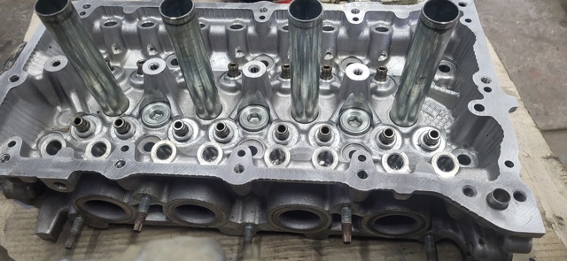TOYOTA 1110139686 Головка блока цилиндров (ГБЦ) в наличии Кривой Рог