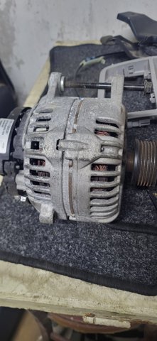 7711368381 RENAULT Генератор купить в Николаев