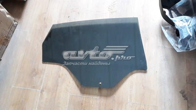 Стекло задней двери, левой 1591458 FORD