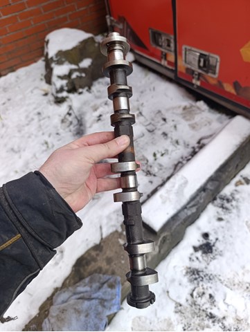 Распредвал двигателя, впускной, правый 130208J101 NISSAN