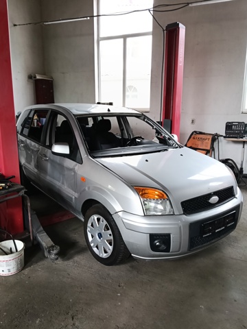 1532551 FORD Капот купить в Львов
