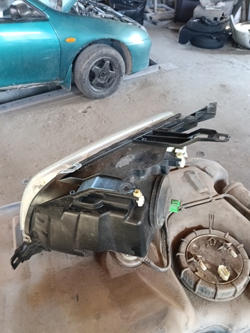 1547721 FORD Правая фара купить в Львов